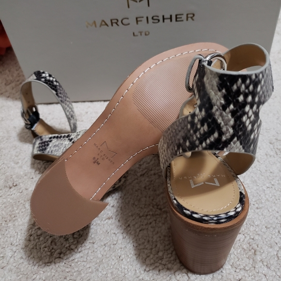 Marc Fisher Sandals - Picture 8 of 8